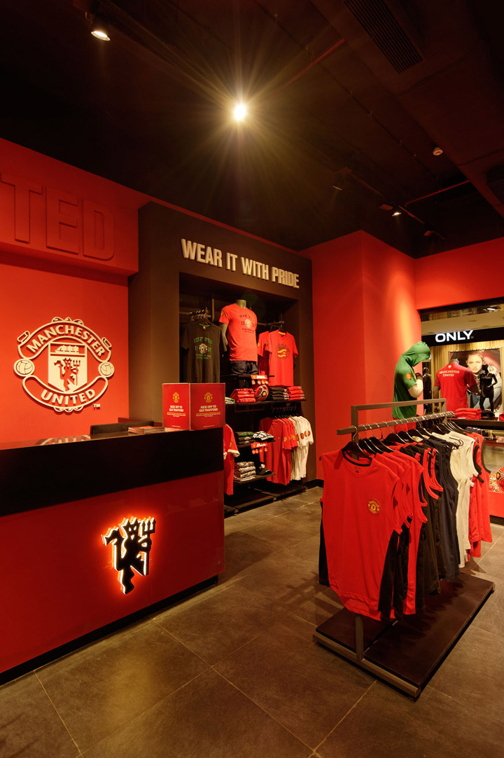  Manchester United Store Mumbai