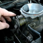 TUTORIAL HOW TO Clean Vortec Throttle Body 5 7L Chevy Gmc