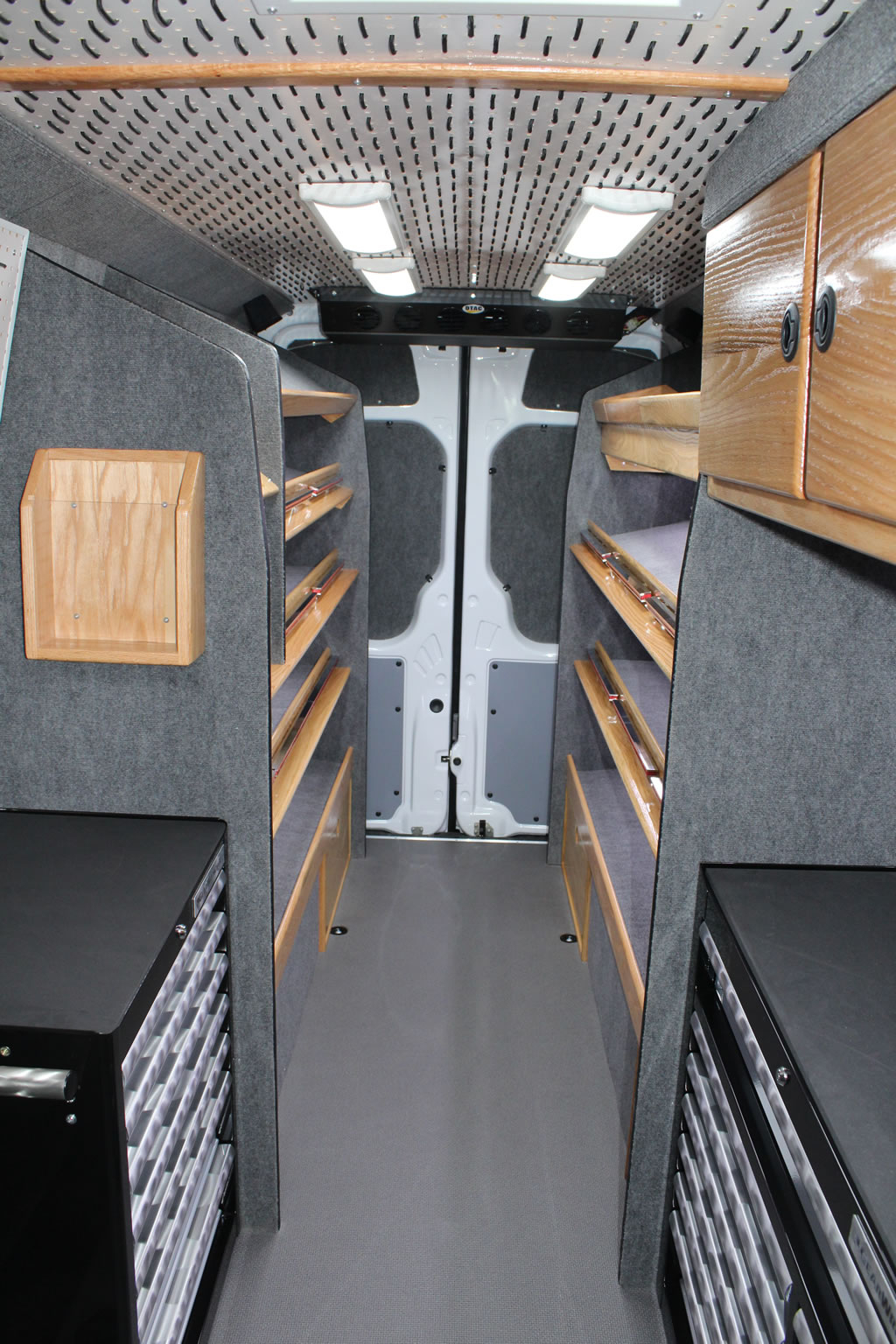 Sprinter Tool Display Van American Custom Design Vehicles