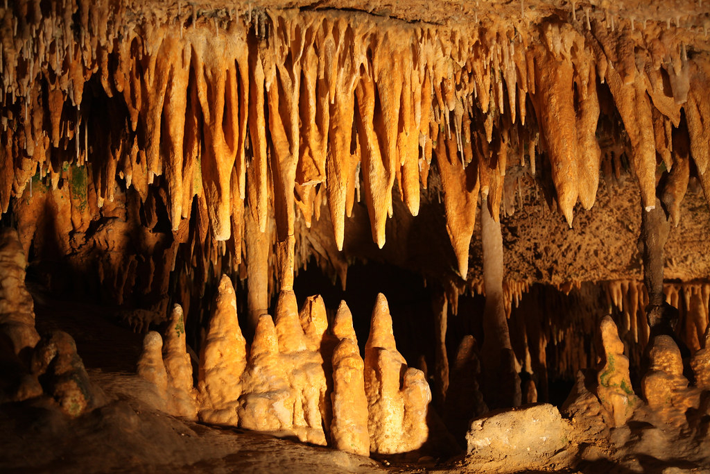 Stalactites And Stalagmites Stalactites And Stalagmites 